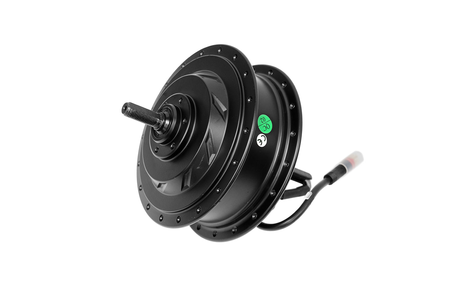Alternate 45-degree front view of the Duotts C29, focusing on its high-performance 750W motor.